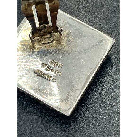 Sterling Silver Vintage Mexico Taxco TS-01 Waffle Quilted Heavy Clip on Earrings - Picture 8 of 12